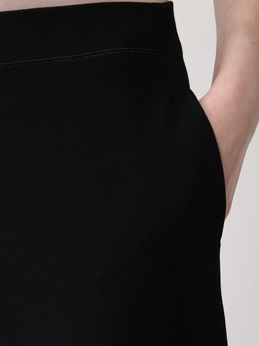 Джоггеры из вискозы, Черный, 244734S2311 1000
Джоггеры из вискозы, Черный, 244734S2311 1000