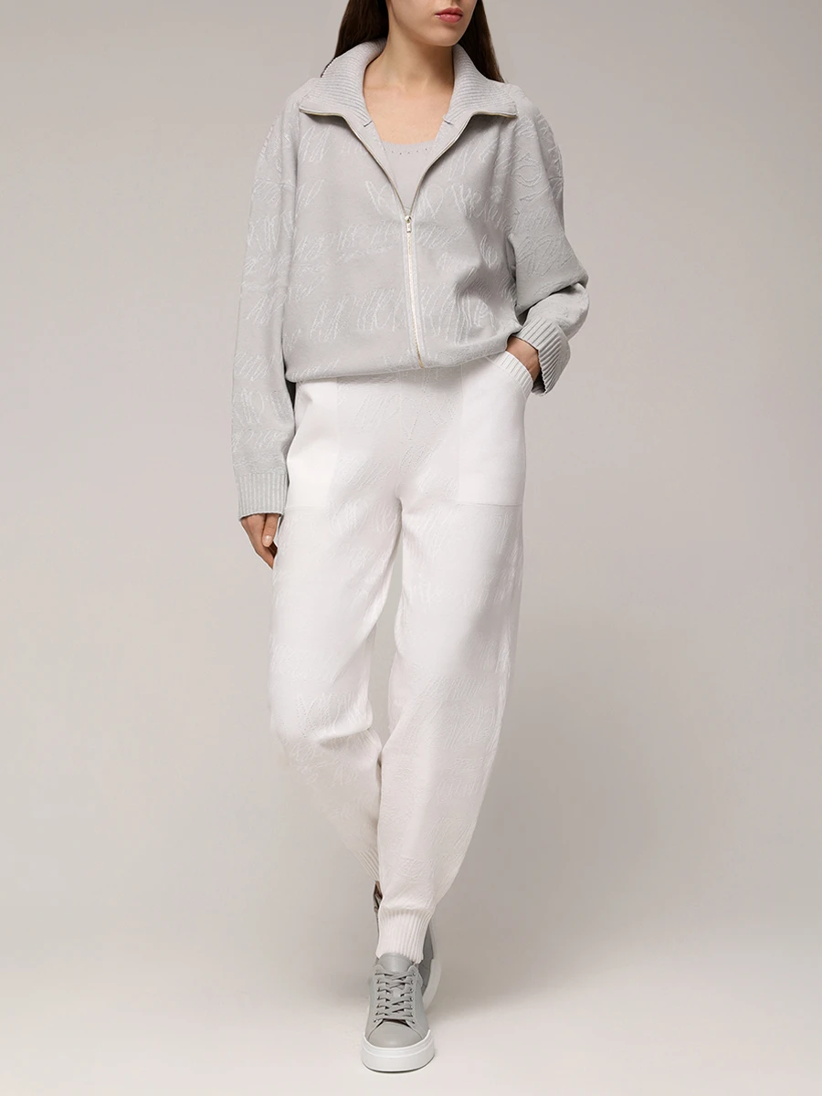 Джоггеры из вискозы, Бежевый, S25-P070-1203-100
Джоггеры из вискозы, Бежевый, S25-P070-1203-100