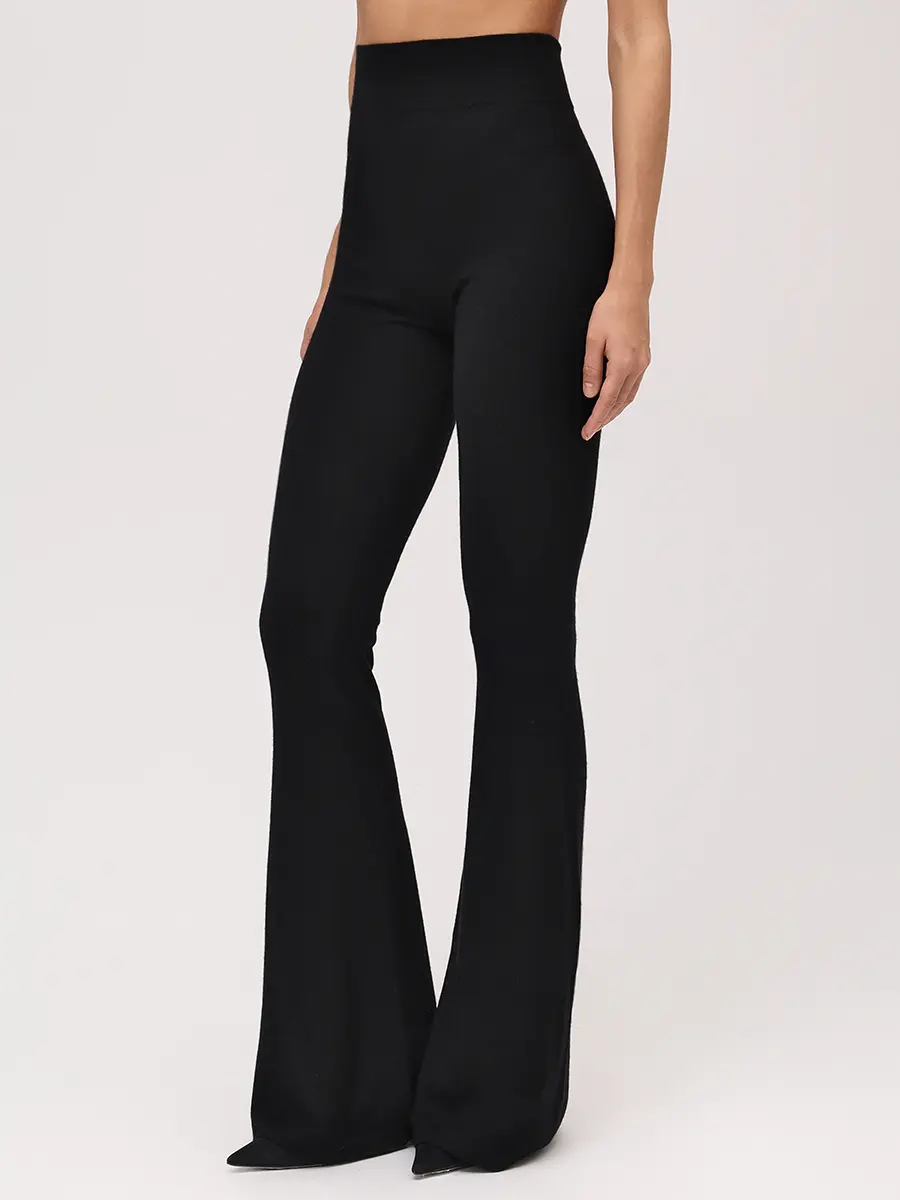 Брюки-клеш кашемировые, Черный, WCFP2099AW25B
Брюки-клеш кашемировые, Черный, WCFP2099AW25B