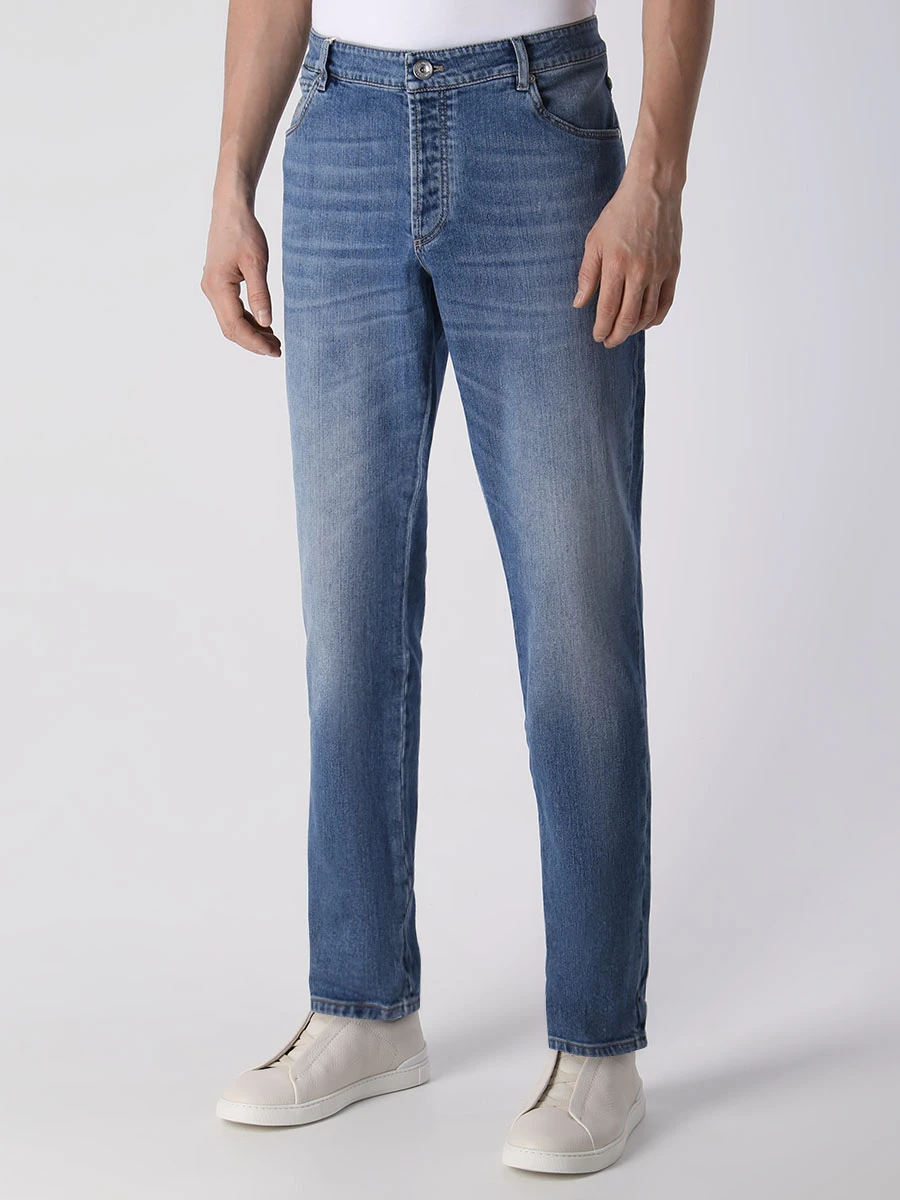 Джинсы Slim Fit хлопковые BRUNELLO CUCINELLI M283PJ2010 C1470 Голубой  Фото 4