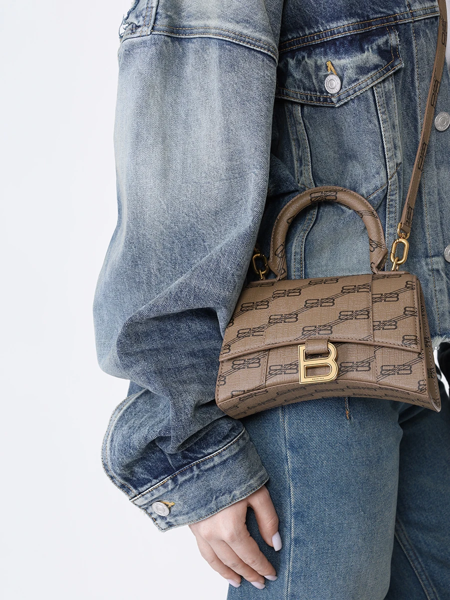 Сумка кожаная Hourglass BALENCIAGA 592833210DE Коричневый  Фото 2