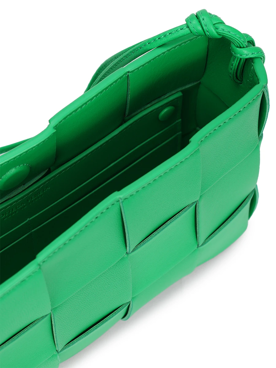 Сумка кожаная Cassette Pouch BOTTEGA VENETA 730543VCQC4 3722 Зеленый  Фото 4