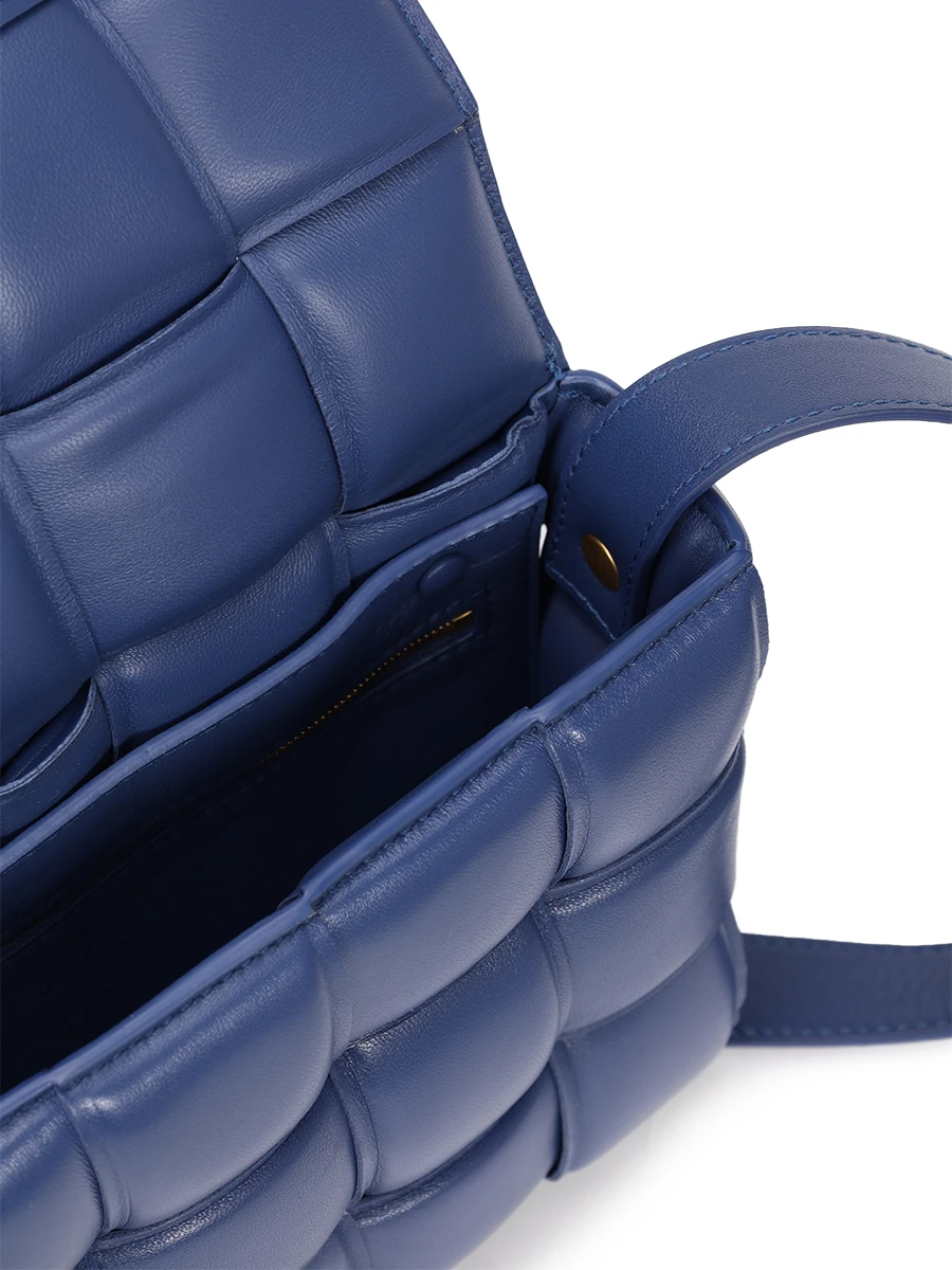 Сумка кожаная Padded Cassette BOTTEGA VENETA 591970VCQR1 4103 Синий  Фото 4