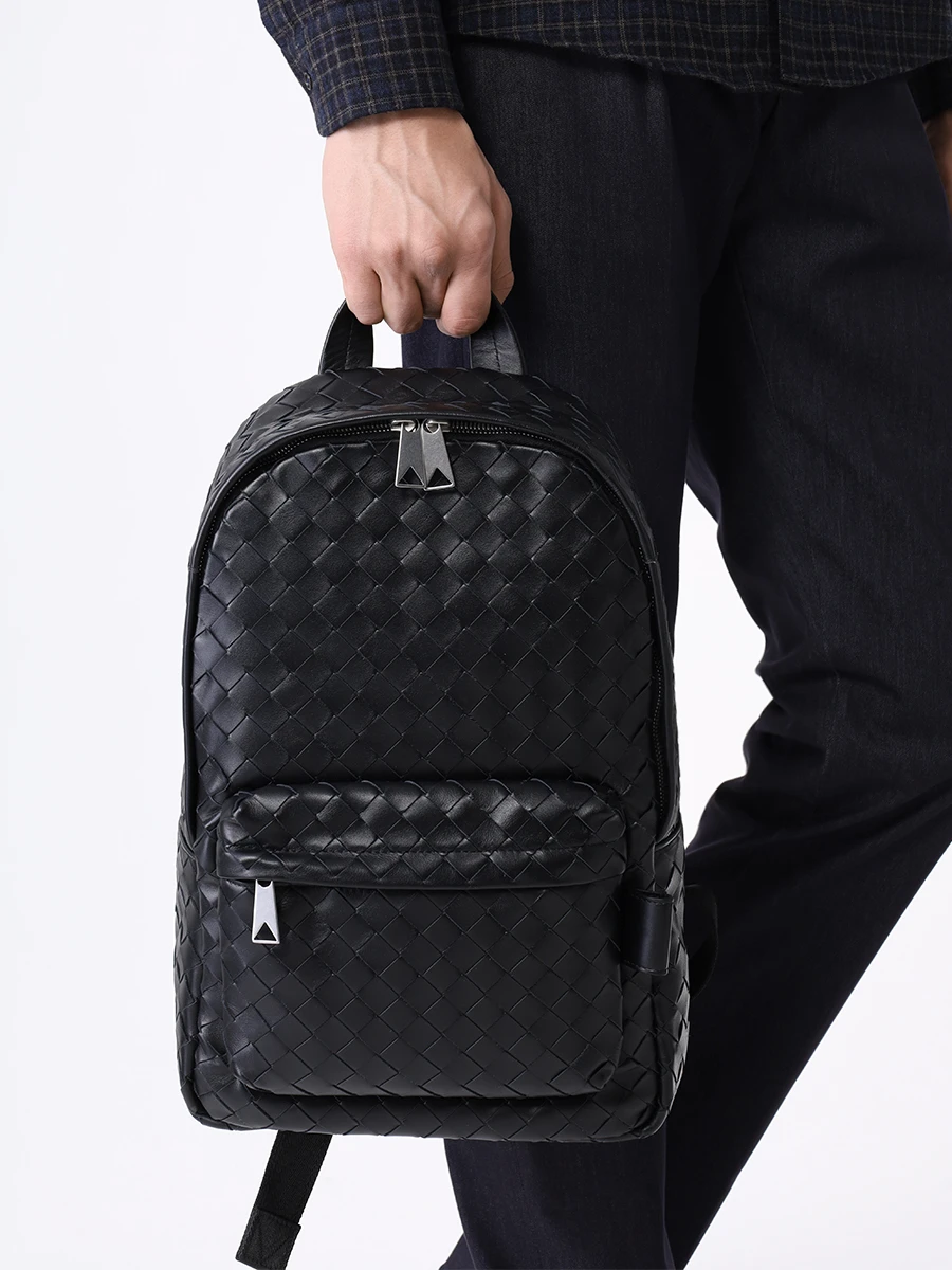 Рюкзак кожаный BOTTEGA VENETA 730728V2HL2 8803 Черный  Фото 2