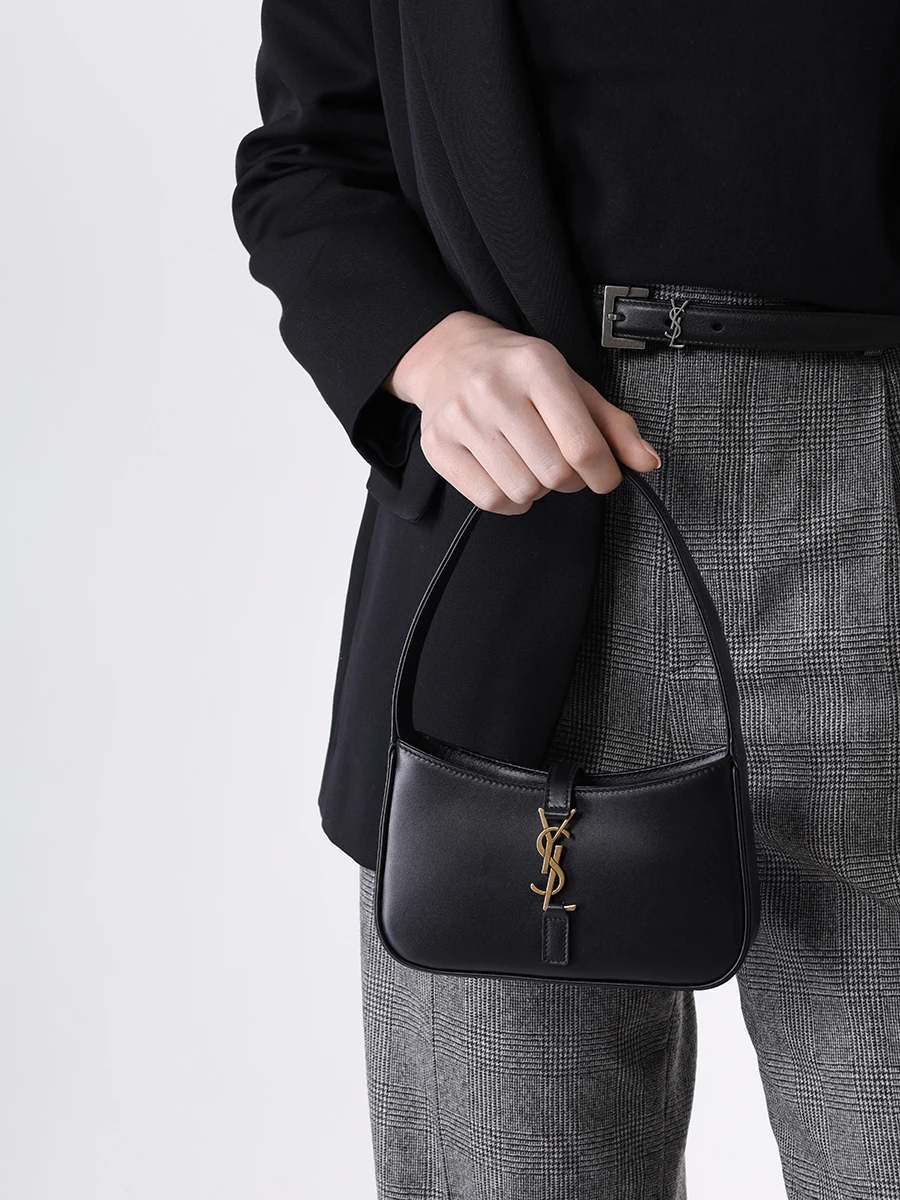 Сумка кожаная Le 5 a 7 SAINT LAURENT 7103182R20W 1000 Черный  Фото 2