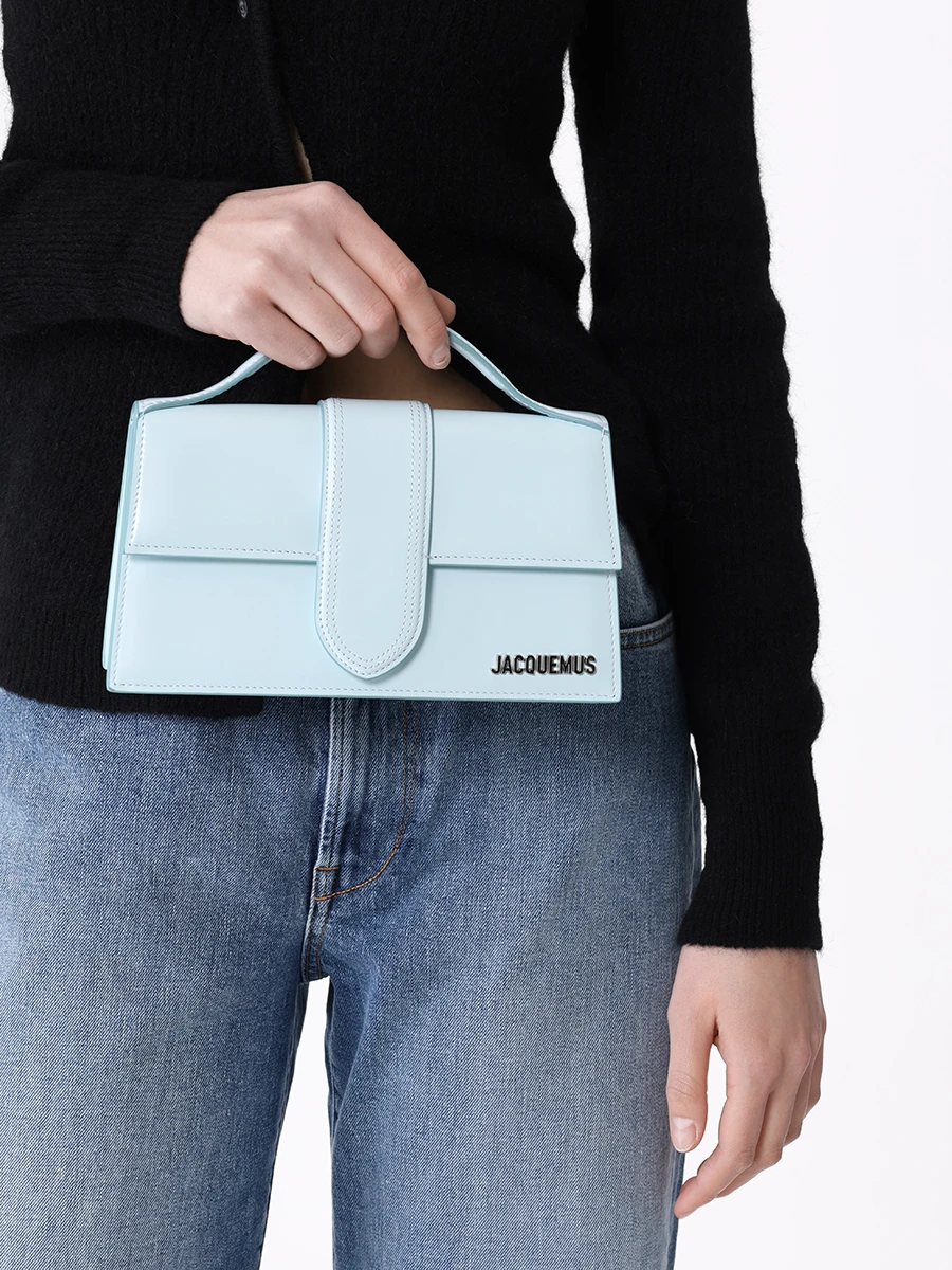 Сумка кожаная Le Grand Bambino JACQUEMUS 213BA007-3128 320 Голубой  Фото 2