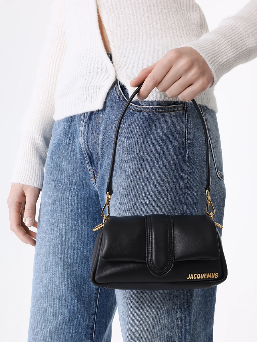 Сумка кожаная Le Petit Bambimou JACQUEMUS 233BA335-3073 990 Черный  Фото 2