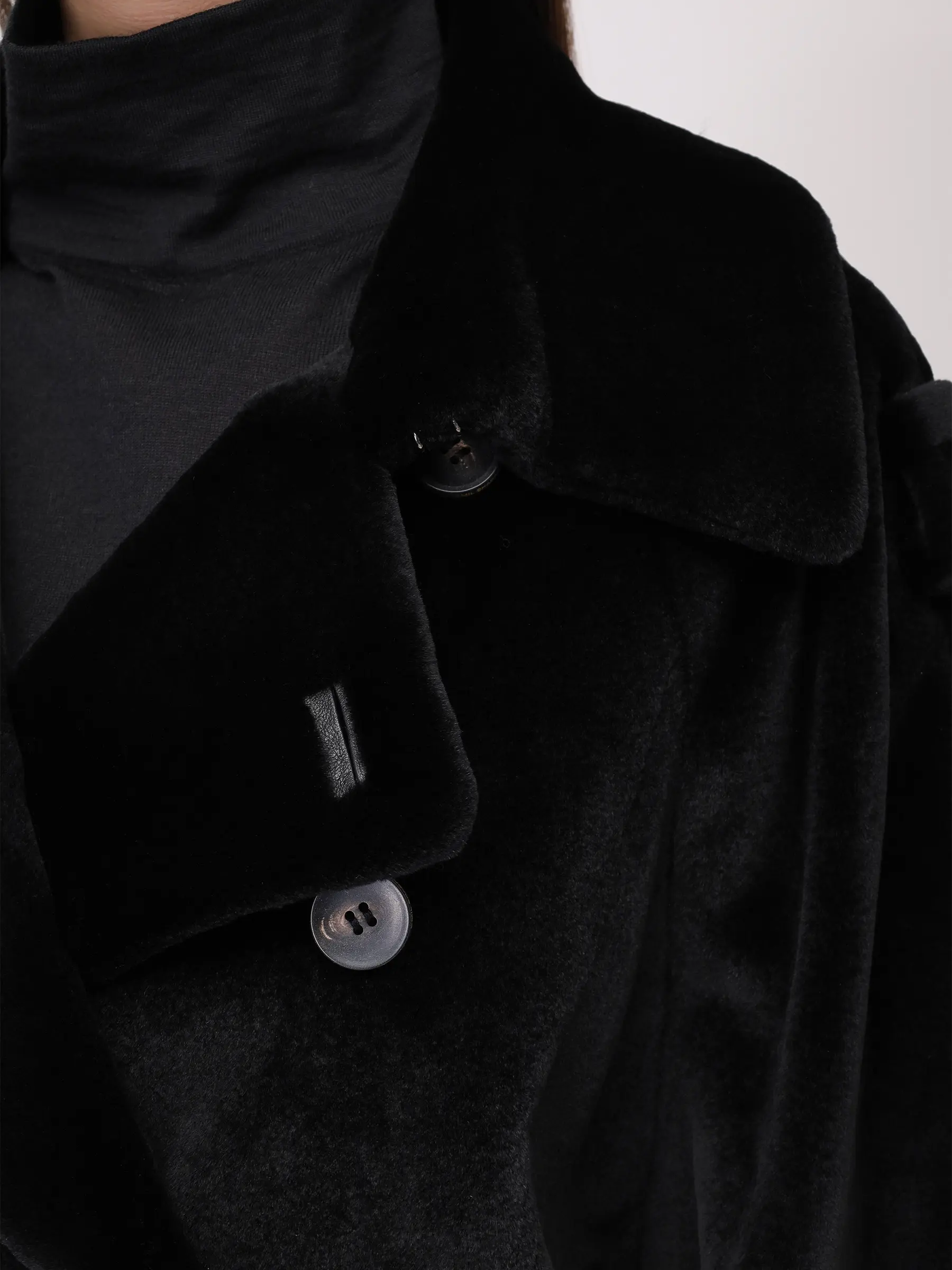 Шуба норковая EMIL SHABAEV 3726918/94379 Тренчкот из стриж норки на пугов. Черный  Фото 6