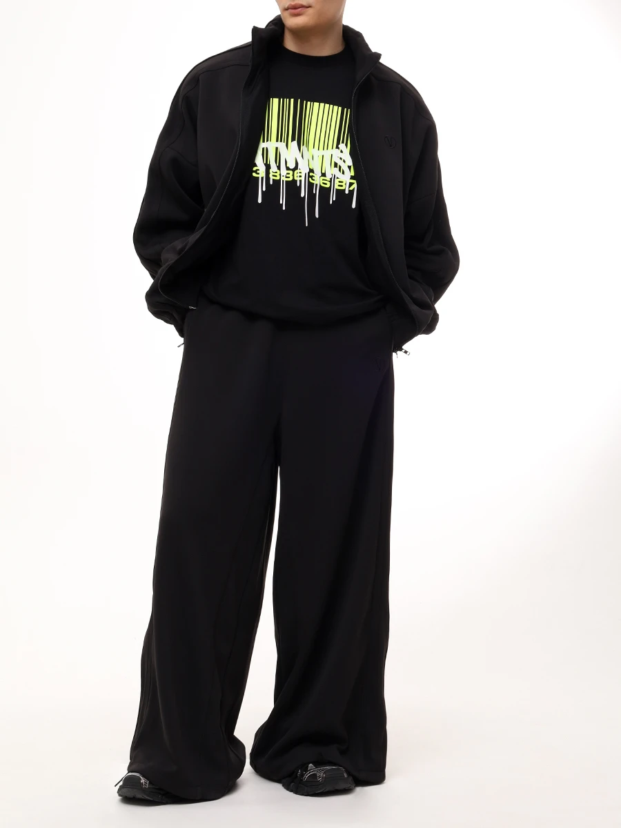 Футболка хлопковая VETEMENTS VL22TR400B Черный  Фото 2