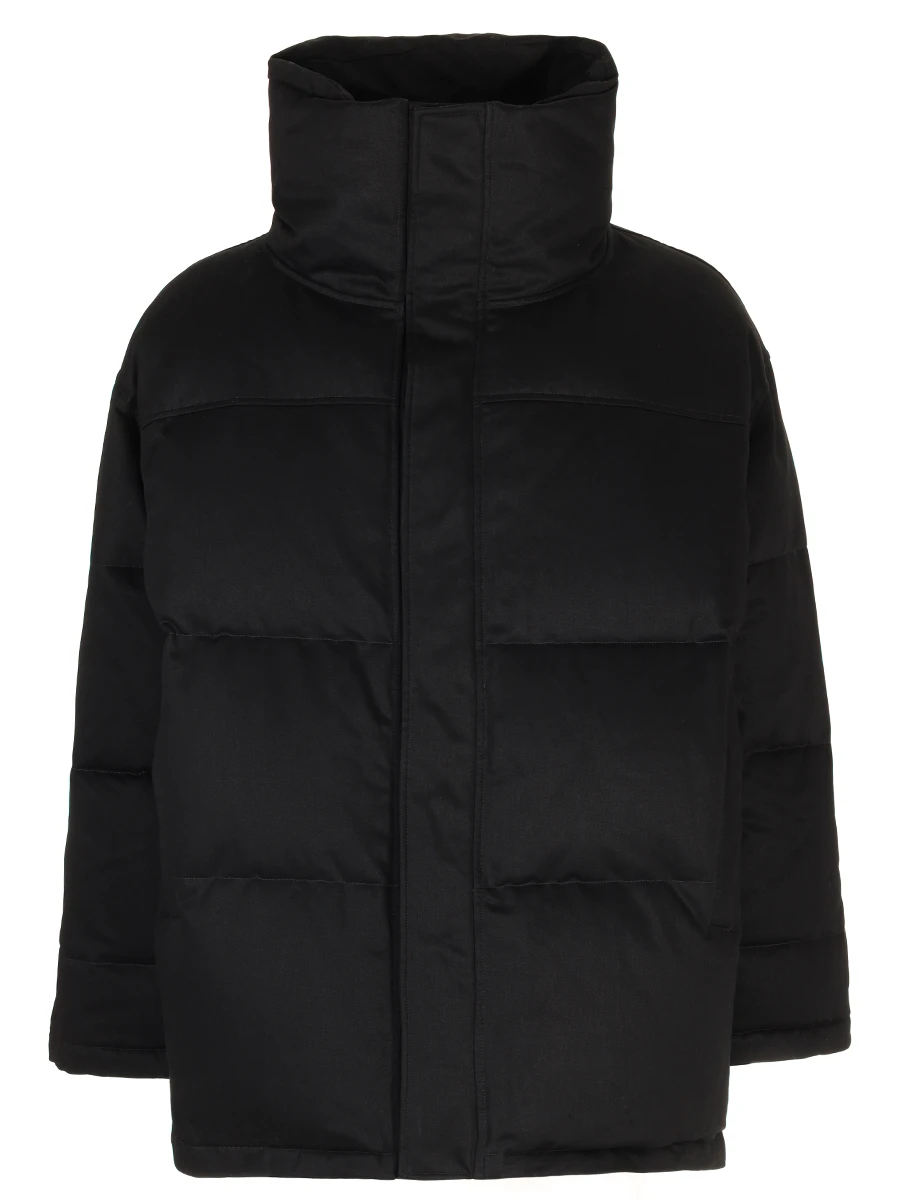 Пуховик стеганый VETEMENTS UA65JA310B Черный 