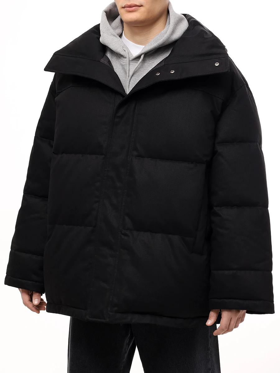 Пуховик стеганый VETEMENTS UA65JA310B Черный  Фото 4