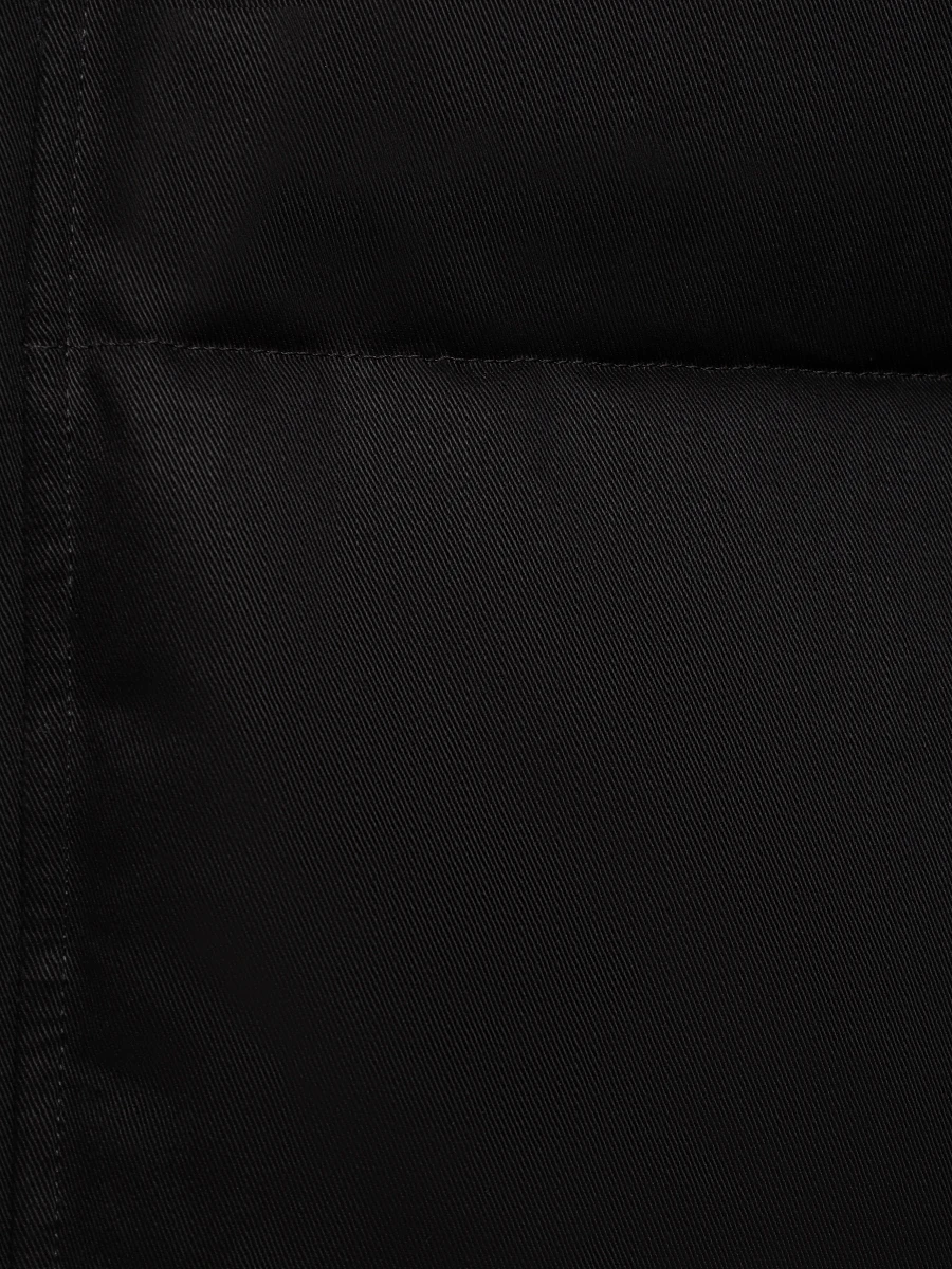 Пуховик стеганый VETEMENTS UA65JA310B Черный  Фото 6