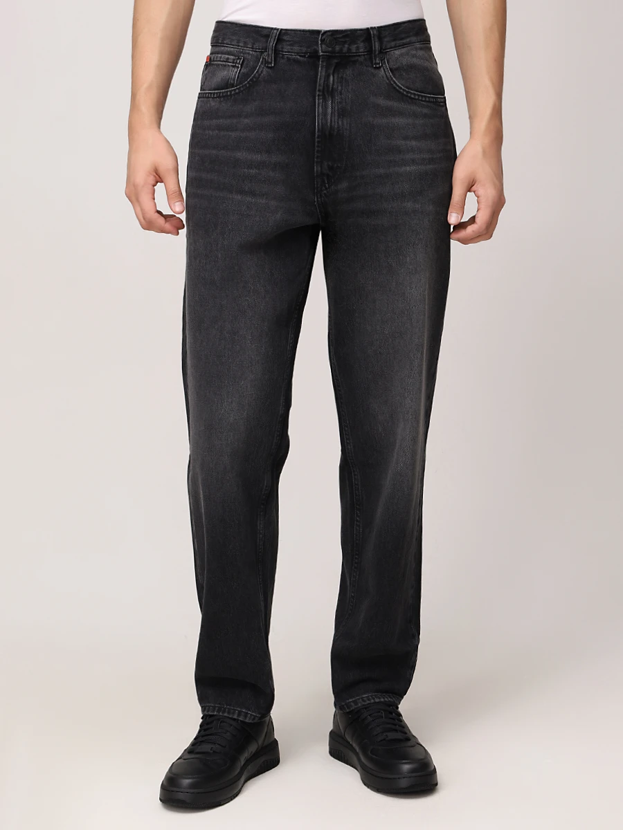 Джинсы Relaxed Tapered Fit хлопковые HUGO 50533606/019 Серый  Фото 4