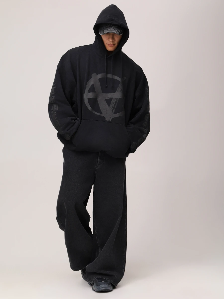 Худи хлопковое VETEMENTS UA66HD630B1500 Черный  Фото 2