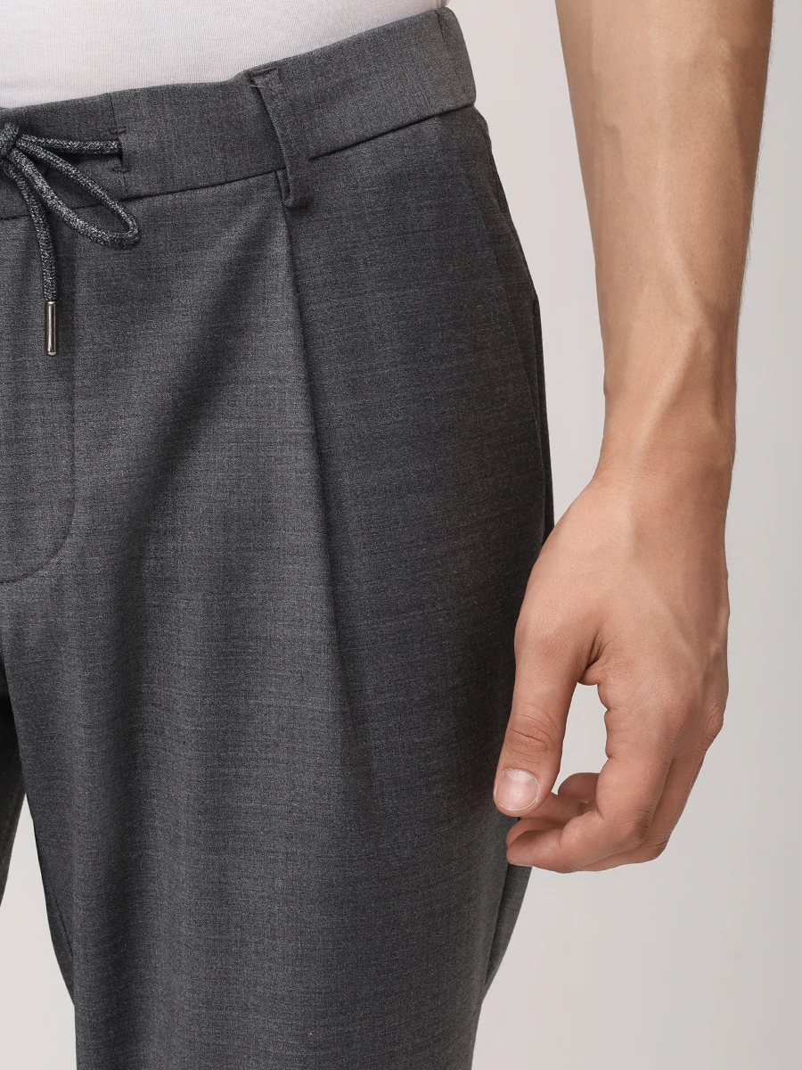 Брюки однотонные HILTL 22123/1050400/TANI Серый  Фото 5