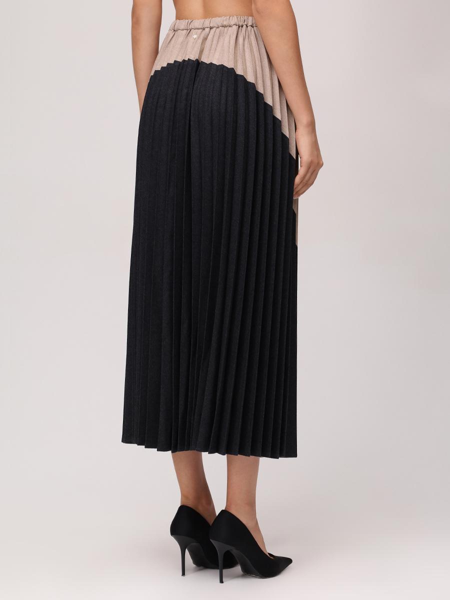 Юбка плиссированная LORENA ANTONIAZZI A2560GO23A_4656 1200 Бежевый  Фото 3