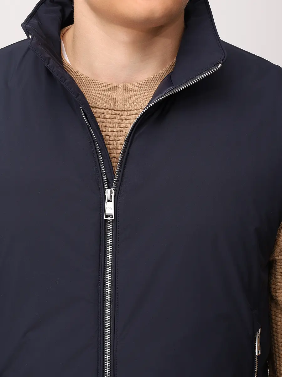 Жилет пуховый BOSS 50549189/001 Черный  Фото 5