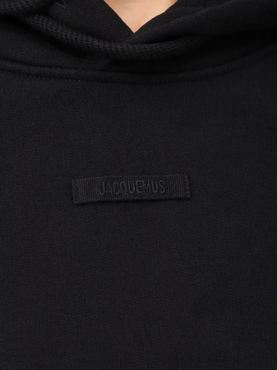Худи хлопковое JACQUEMUS 24EHOW00247AJ00109 990 Черный  Фото 6