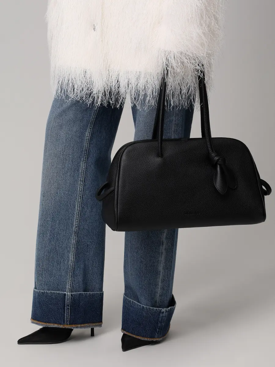 Сумка кожаная JACQUEMUS 25EBAU00417AC03A03 990 Черный  Фото 2