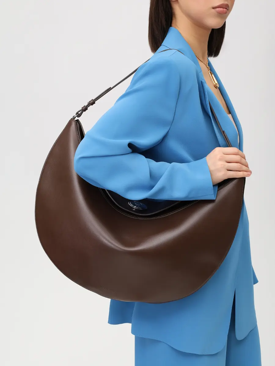 Сумка кожаная La Sac Ovalo JACQUEMUS 25HBAW00437AC18A08 890 Коричневый  Фото 2