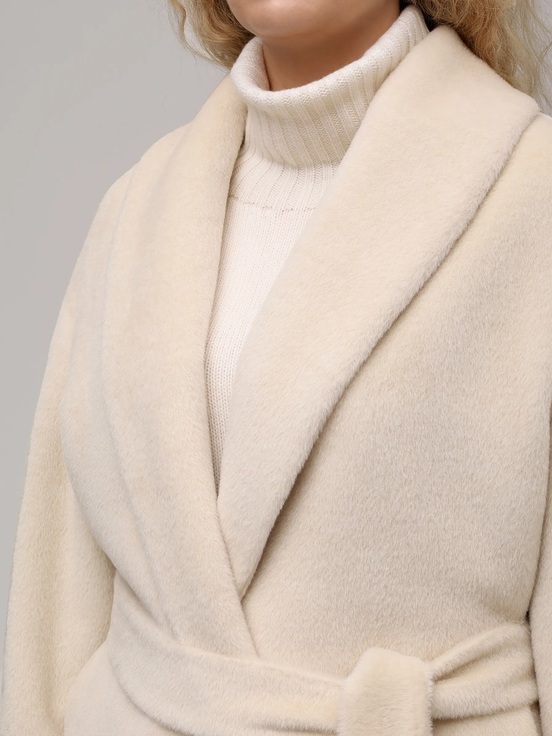 Пальто из шерсти альпака ELISABETTA 75-60 401/188 Кремовый  Фото 4