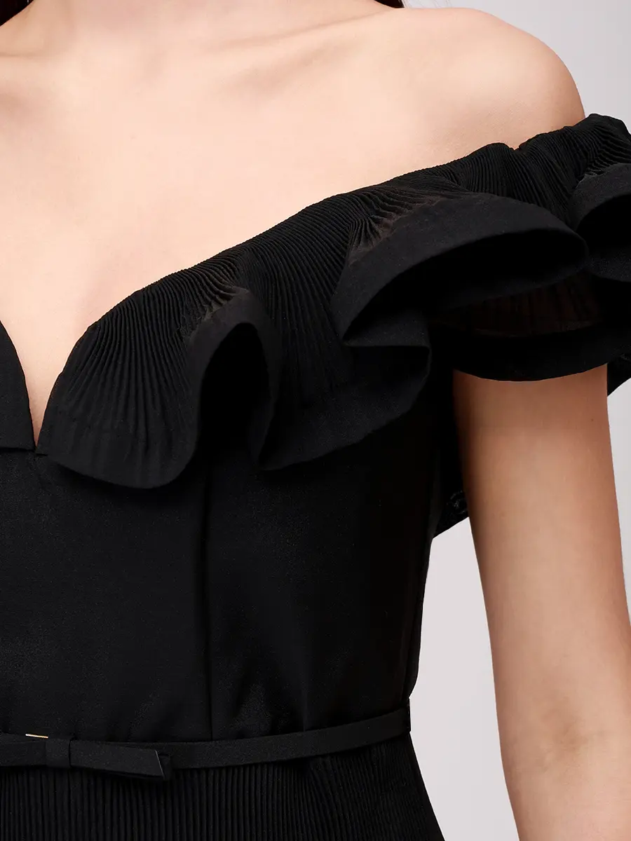 Платье однотонное ZIMMERMANN 2479DF25R/BLK Черный  Фото 5