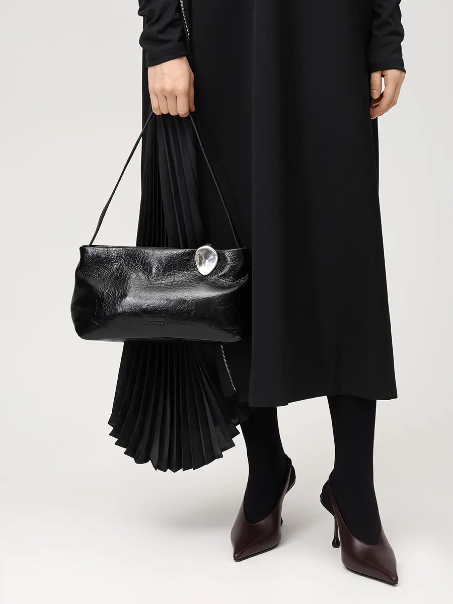 Сумка кожаная JIL SANDER J07ZH0058 P7203 001 Черный  Фото 2