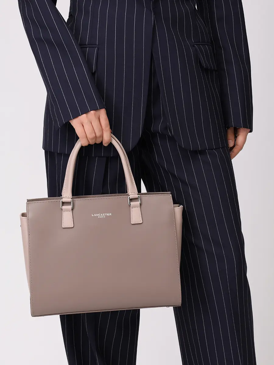 Сумка кожаная LANCASTER 437-04-TAUPE_GALE Светло- Бежевый  Фото 2