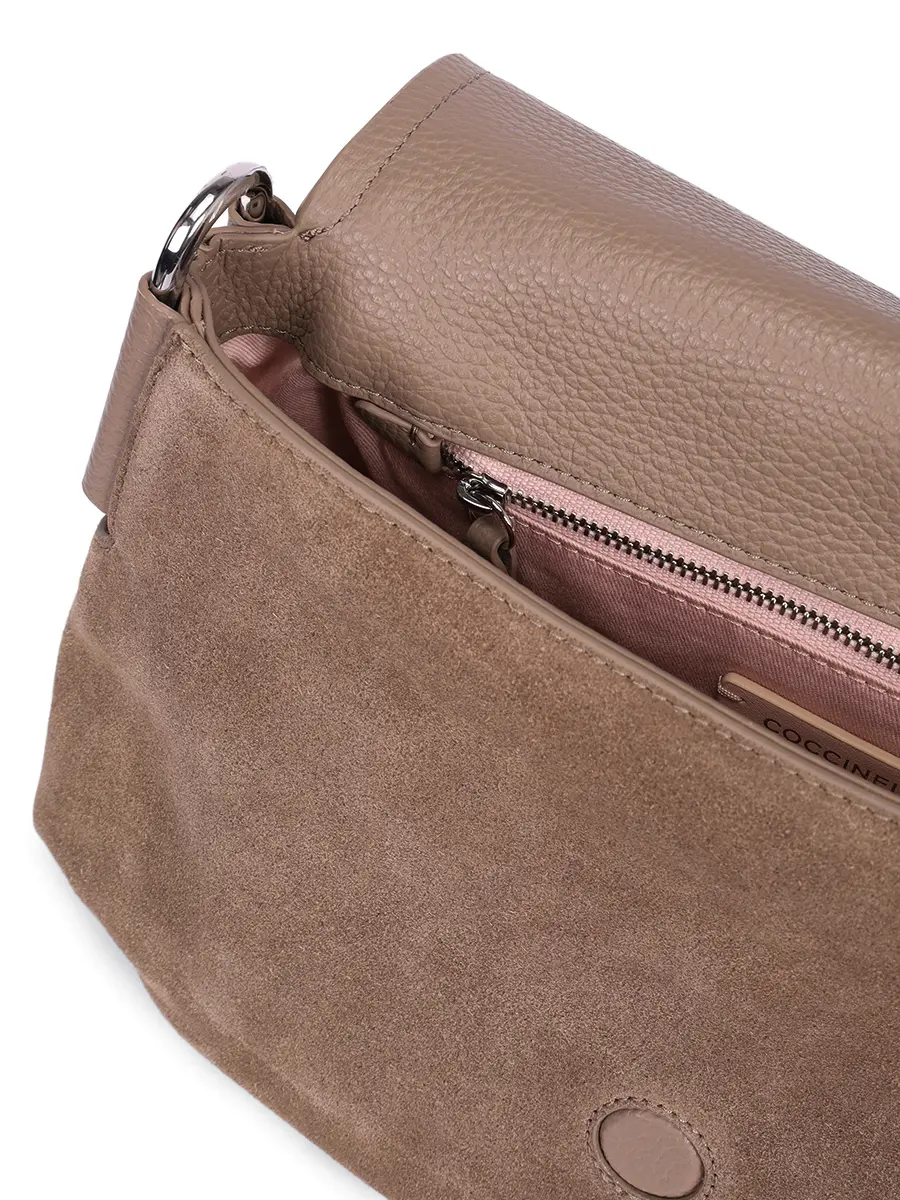 Сумка замшевая Rebekka COCCINELLE E1 T96 15 01 01/N59 Бежевый  Фото 4