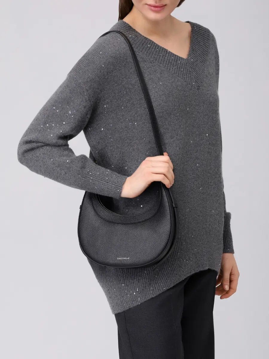 Сумка кожаная Whisper COCCINELLE E5 PIP 53 01 01/001 Черный  Фото 2