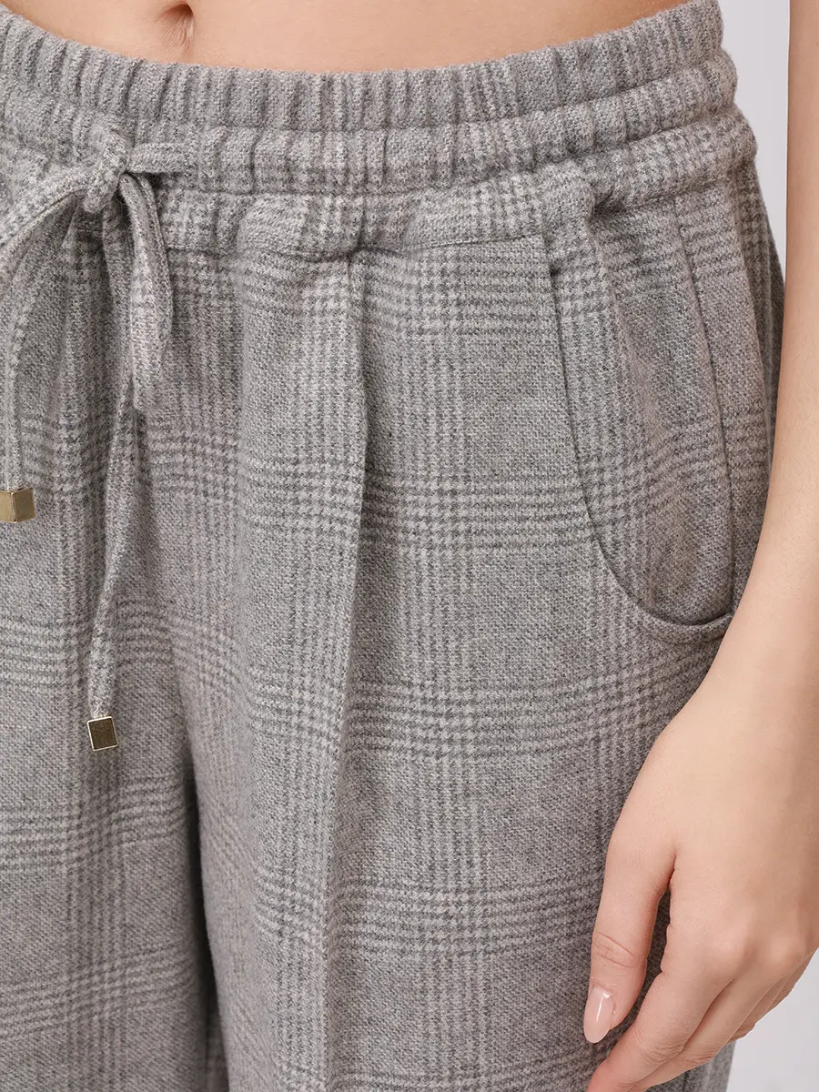 Брюки шерстяные KITON D37102K055G03006 Серый  Фото 5