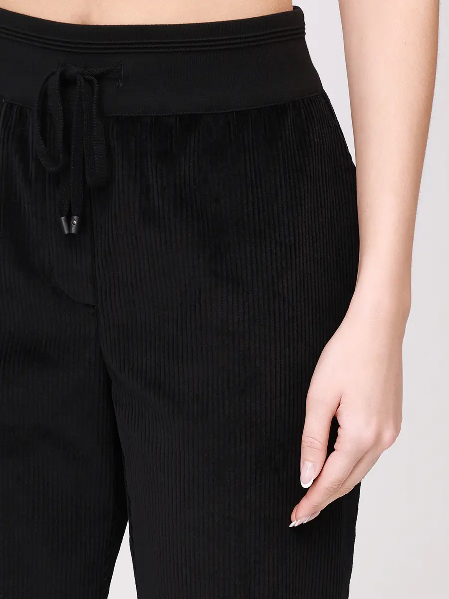 Брюки вельветовые LORENA ANTONIAZZI C2591PA80Q_5118 999 Черный  Фото 5