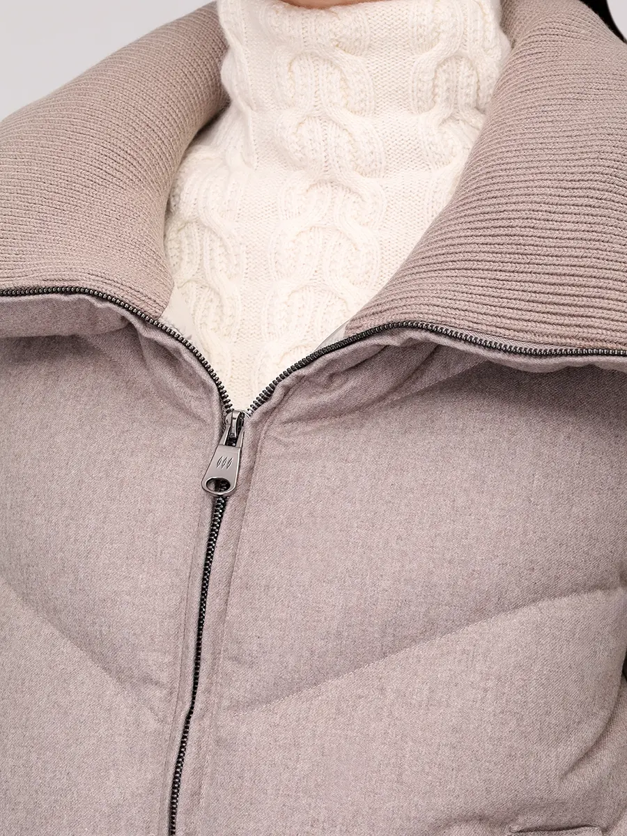 Пуховик стеганый HETREGO 8P743 F 25W015 BBM RATUFA Бежевый  Фото 5