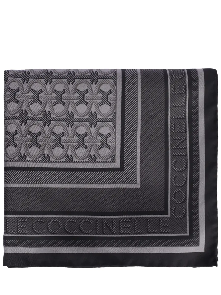 Платок шелковый COCCINELLE E7 SKY 38 01 01/M25 Серый  Фото 3
