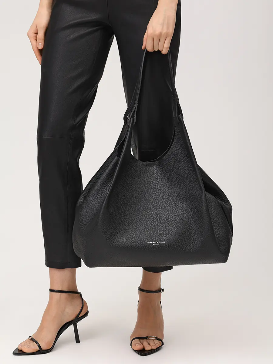 Сумка кожаная GIANNI CHIARINI BS 9720 RNGDBL T.U. - 001 Черный  Фото 2