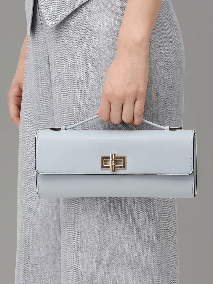 Клатч кожаный FURLA WE00841_AX0733_AR300 Голубой  Фото 2