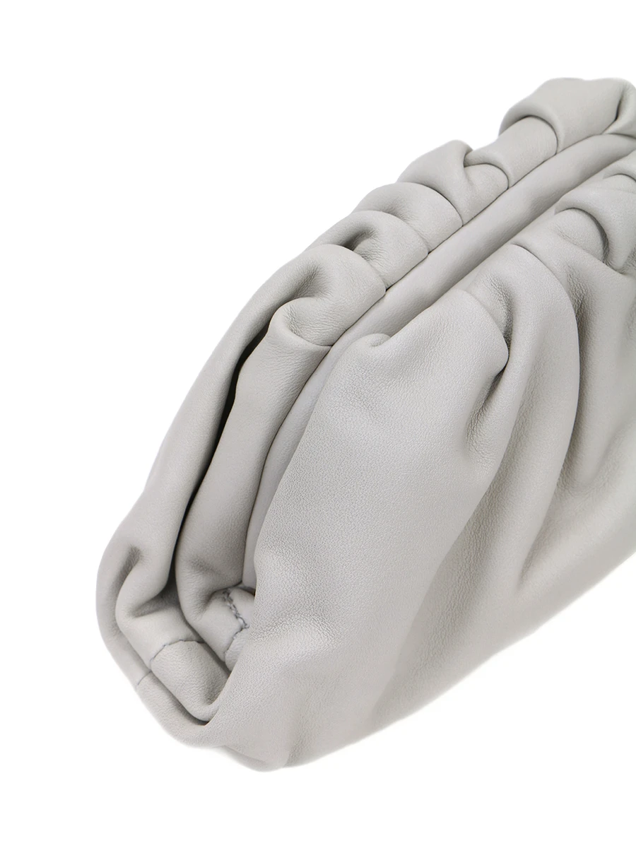 Сумка кожаная The Pouch BOTTEGA VENETA 577816 VBIU5 9646 Бежевый  Фото 4